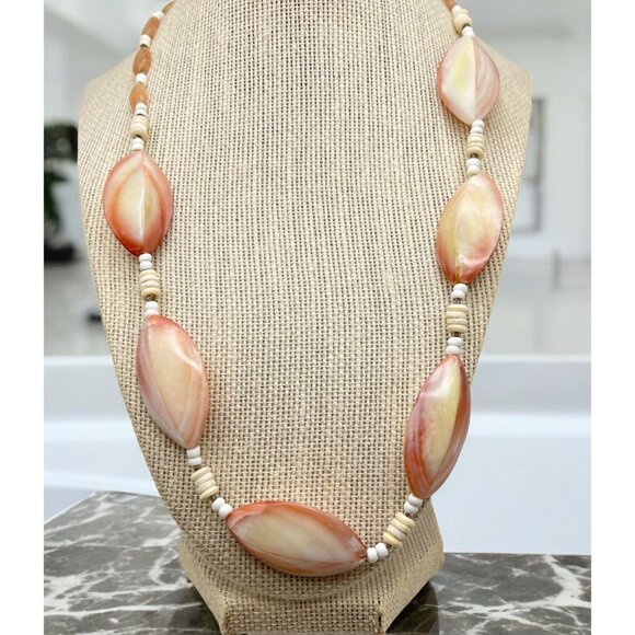 Vintage Faux Stone Beaded Necklace Boho Beach Surf Luau Pink White - Picture 1 of 6